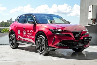 2025 Alfa Romeo Junior Elettrica EV Single Speed Auto 5Dr Hatch Thumbnail