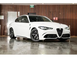 2024 Alfa Romeo Giulia Quadrifoglio Super Sport Series 5 Thumbnail