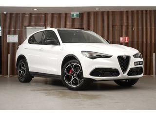 2023 Alfa Romeo Stelvio Veloce Series 4 Thumbnail