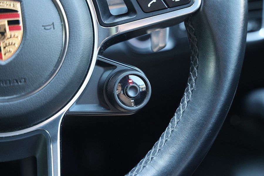 2019 Porsche Cayenne E-Hybrid 9YA Photo 33