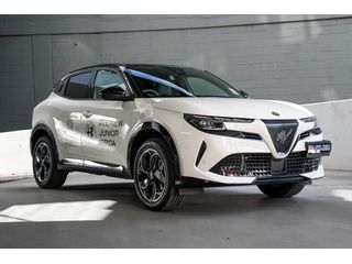 2025 Alfa Romeo Junior Ibrida Hybrid 1.2L T/P 6Spd DCT 5Dr Hatch Thumbnail