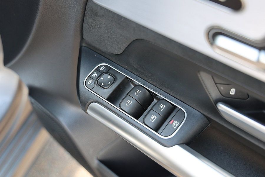 2020 Mercedes-Benz B-Class B180 W247 Photo 11