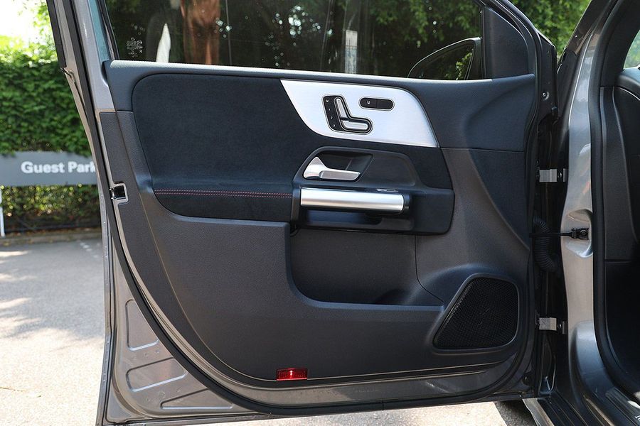 2020 Mercedes-Benz B-Class B180 W247 Photo 24