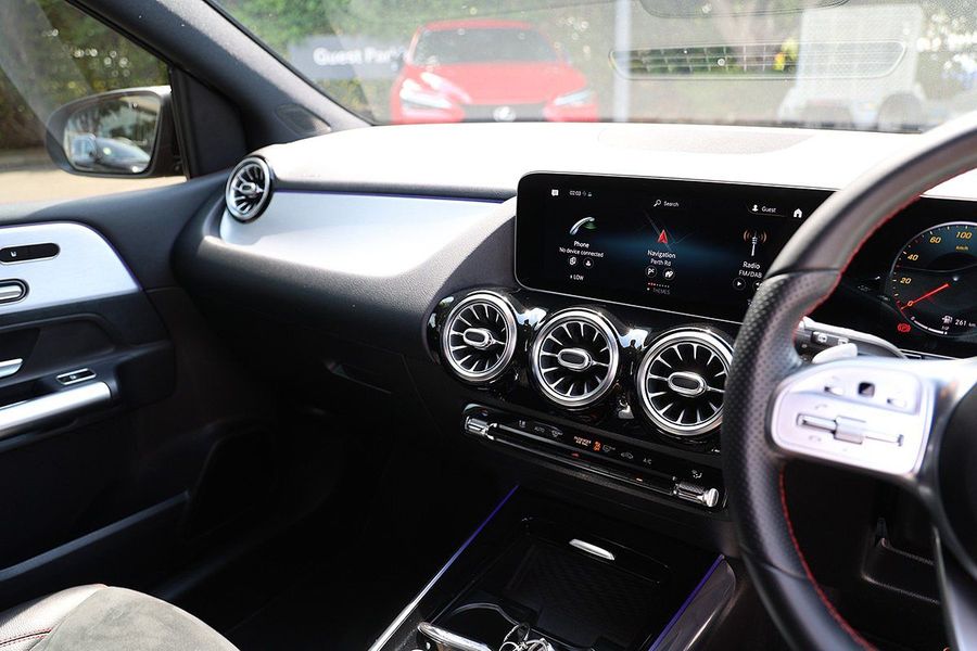 2020 Mercedes-Benz B-Class B180 W247 Photo 16