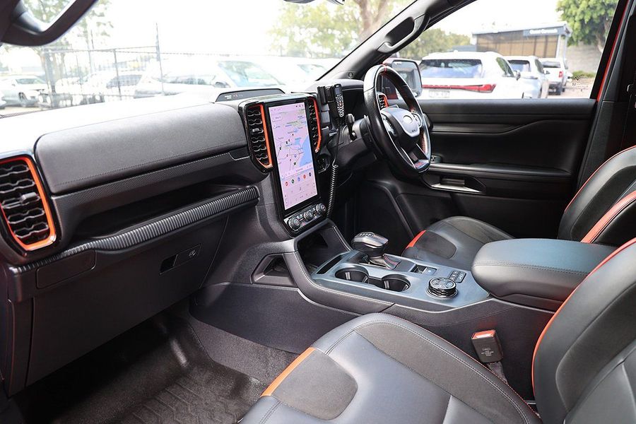 2023 Ford Ranger Raptor 4X4 3.0L Photo 28