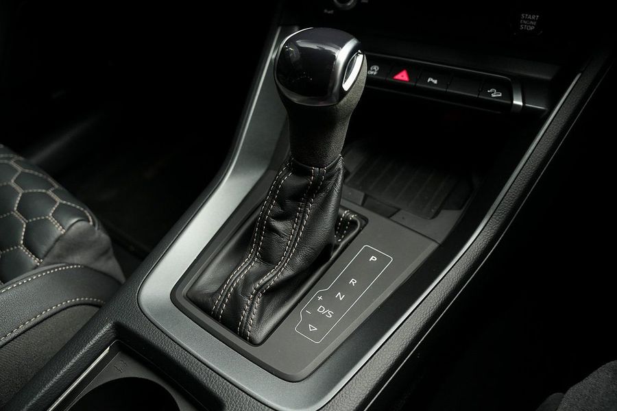 2023 Audi RS Q3 Edition 10 Years F3 Photo 15