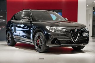 2019 Alfa Romeo Stelvio Quadrifoglio Thumbnail