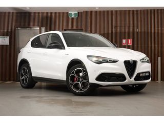 2023 Alfa Romeo Stelvio Veloce Series 4 Thumbnail