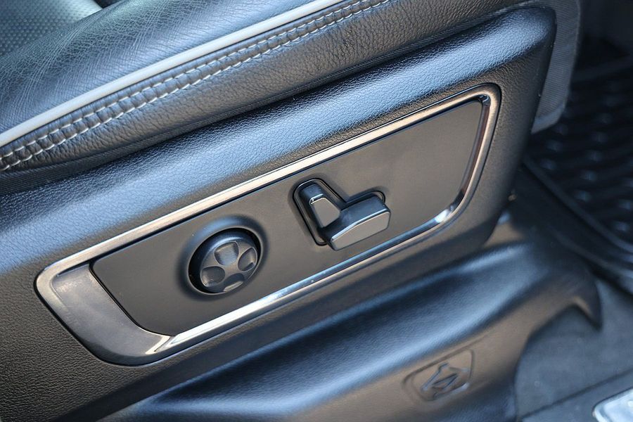 2022 RAM 1500 Limited RamBox DT 4X4 SWB Photo 13