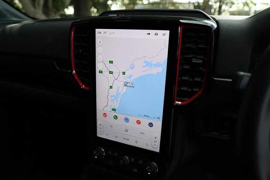 2024 Ford Ranger Raptor 4X4 3.0L Photo 17