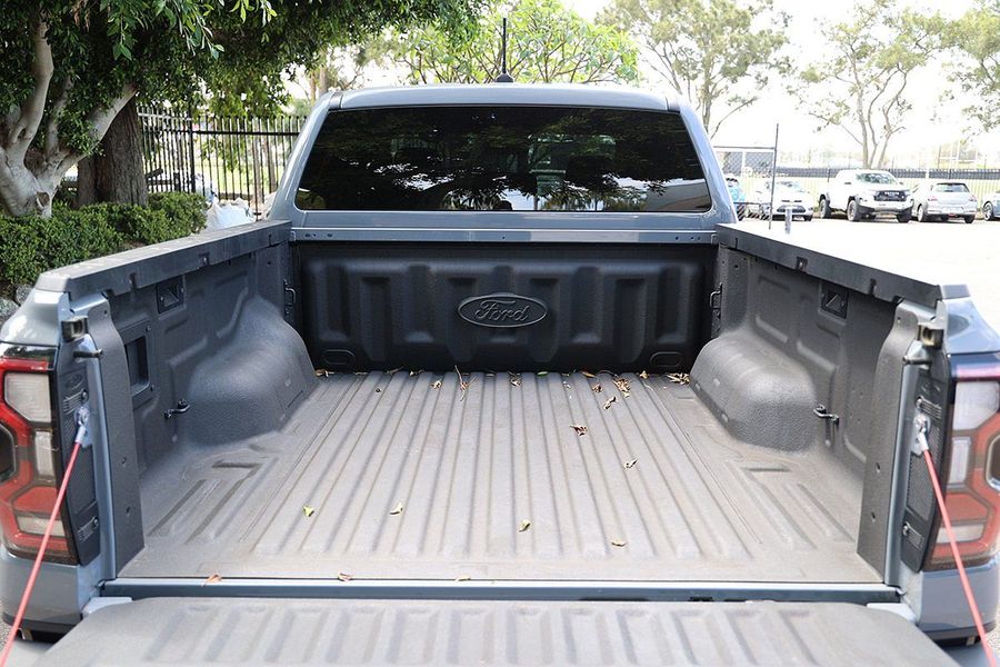 2024 Ford Ranger Raptor 4X4 3.0L Photo 30