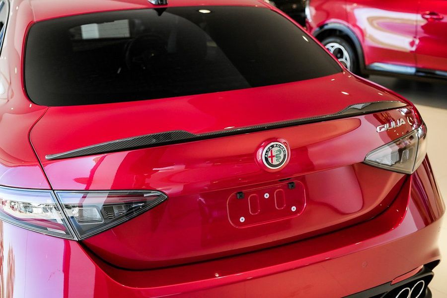 2025 Alfa Romeo Giulia Quadrifoglio Series 5 Photo 24