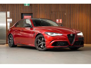2024 Alfa Romeo Giulia Quadrifoglio Super Sport Series 5 Thumbnail