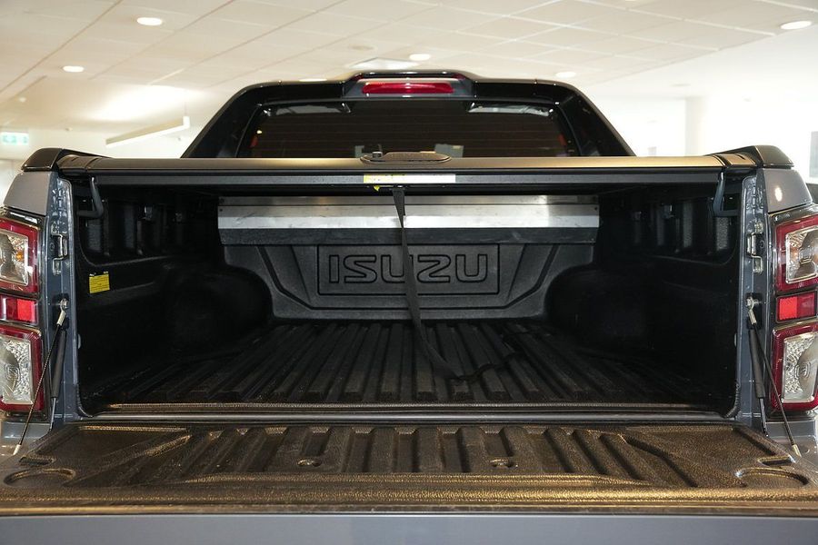 2023 Isuzu D-MAX X-TERRAIN 4X4 Photo 24
